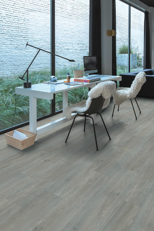 interier vinylove podlahy Quick Step